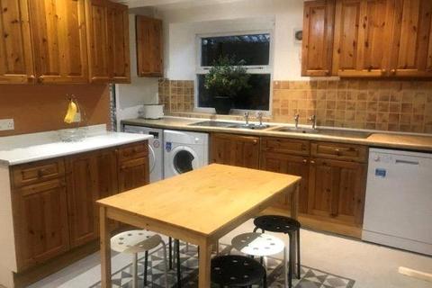 undefined, Fitzwilliam Street, Huddersfield, HD1
