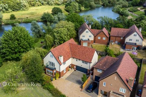 5 bedroom detached house for sale, Gatcombe, Milton Keynes