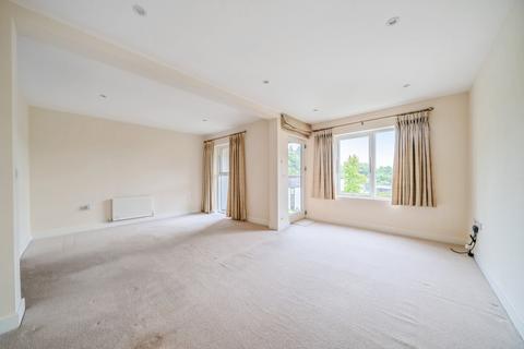 2 bedroom retirement property for sale, Wispers Lane, Haslemere, Surrey, GU27