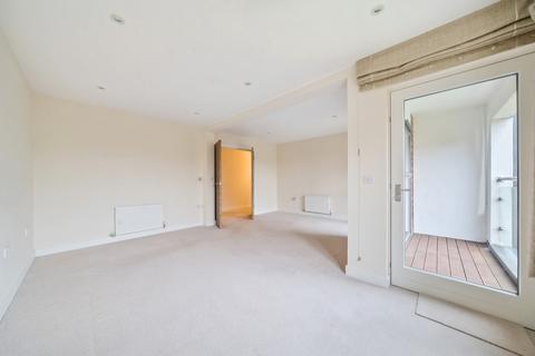 2 bedroom retirement property for sale, Wispers Lane, Haslemere, Surrey, GU27