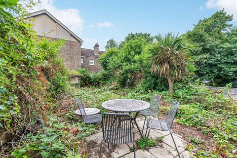 6 Warrington Road, Croydon, CR0 4BH