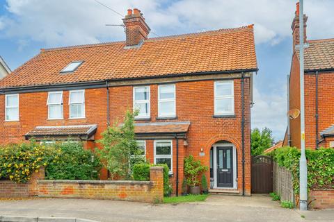 3 bedroom semi-detached house for sale, Norwich Road, North Walsham