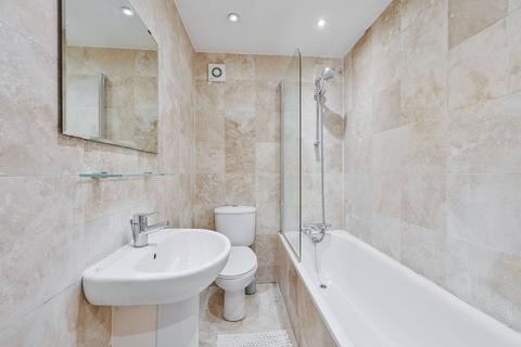 1 bedroom flat for sale, Caledonian Road, Islington, London, N7