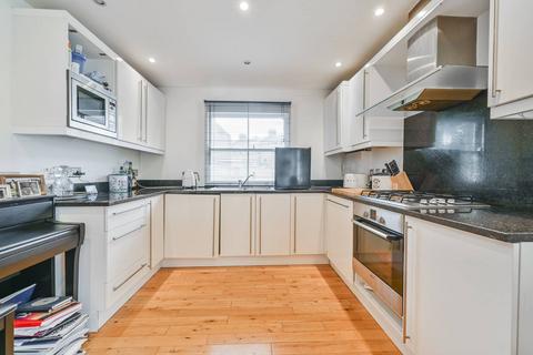 Flat 3, 519 Caledonian Road, London, N7 9RN