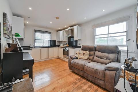 Flat 3, 519 Caledonian Road, London, N7 9RN