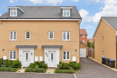 4 bedroom semi-detached house for sale, Gadwall Close, Harlow, Essex