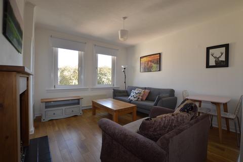 2 bedroom flat to rent, Redbraes Place, Edinburgh, EH7