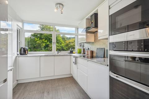 2 bedroom flat for sale, Marlborough Court, 15 Dirleton Drive, Shawlands, Glasgow, G41 3BG