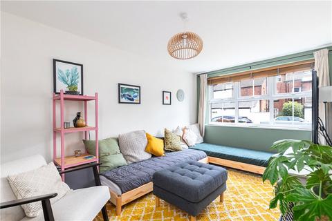 14 Brookfield Road, Leeds, LS6 4EJ