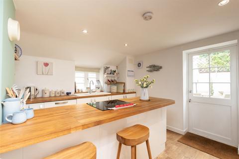 3 bedroom detached house for sale, High Street, Shoreham, Sevenoaks, Kent