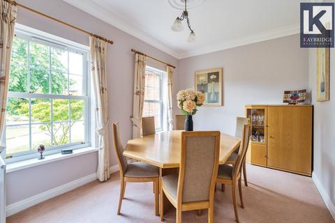 2 Mckenzie Way, Epsom, KT19 7ND