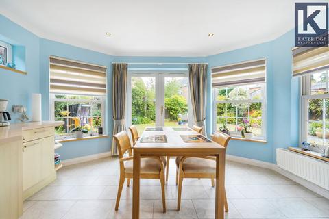 2 Mckenzie Way, Epsom, KT19 7ND