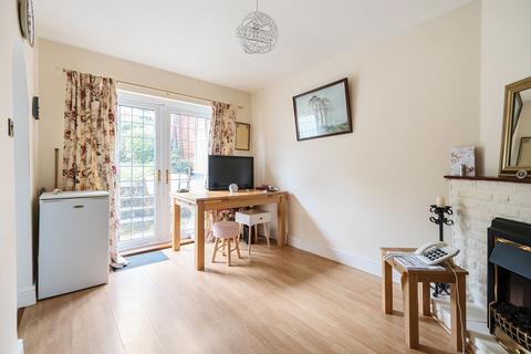 142 The Glade, Coulsdon, CR5 1SP