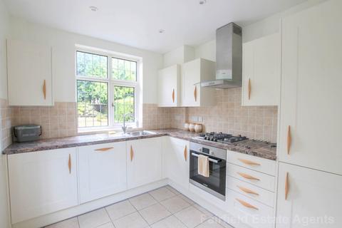 3 bedroom semi-detached house for sale, Parkside Drive, Watford