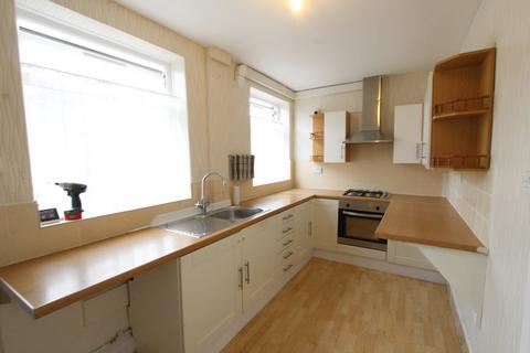 2 bedroom end of terrace house to rent, Arundel Street, Bolton, BL1