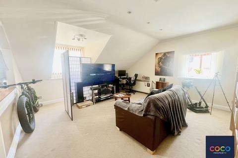 2 bedroom flat for sale, Clifton Place, Weymouth DT4