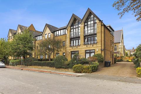 2 bedroom retirement property for sale, Sandringham Gardens, North Finchley