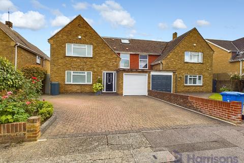 4 bedroom semi-detached house for sale, Grayshott Close, Sittingbourne, Kent, ME10 4PU