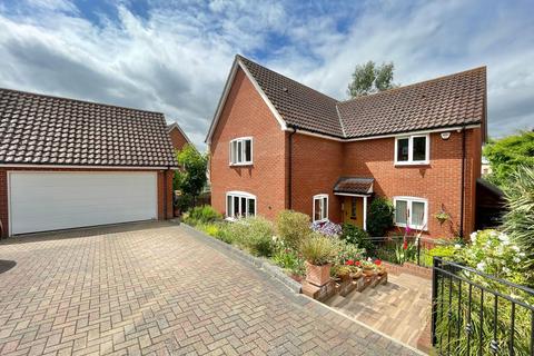 4 bedroom detached house for sale, Catherines Hill, Coddenham, Ipswich, IP6 9QG