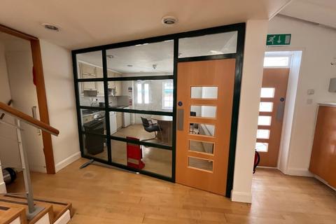 Office to rent, 33 Palfrey Place, Vauxhall, London