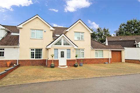 4 bedroom semi-detached house for sale, Vaendre Lane, Old St. Mellons, Cardiff, CF3