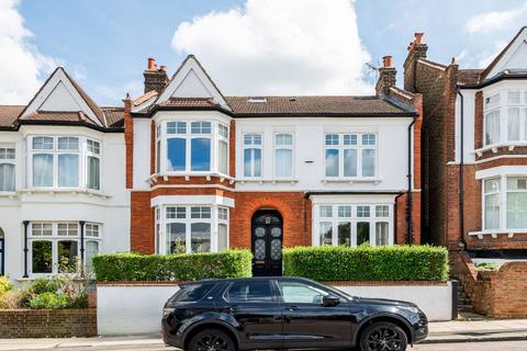 undefined, Boyne Road, Lewisham, London, SE13
