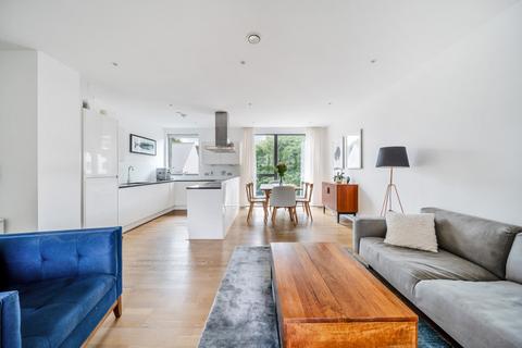 3 bedroom apartment for sale, Bardsley Lane, London