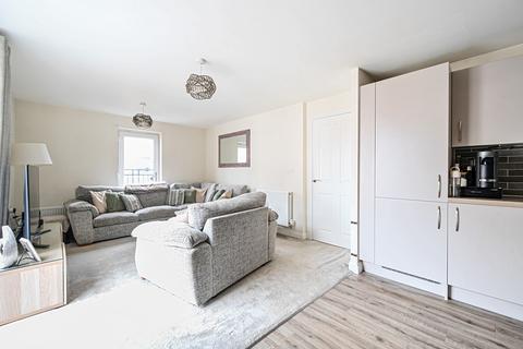 2 bedroom apartment for sale, Clark Drive, Bristol BS37