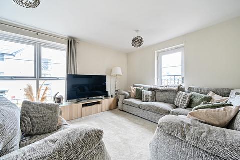 2 bedroom apartment for sale, Clark Drive, Bristol BS37