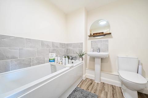 63 Clark Drive, Yate, Bristol, BS37 7EH
