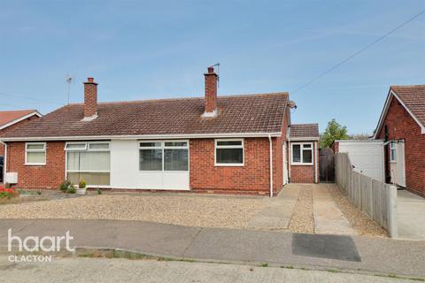 3 bedroom semi-detached bungalow for sale, James Gardens, Clacton-On-Sea