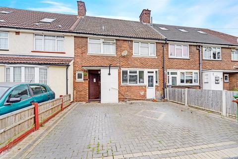 3 bedroom terraced house for sale, Keir Hardie Way, Barking, Essex