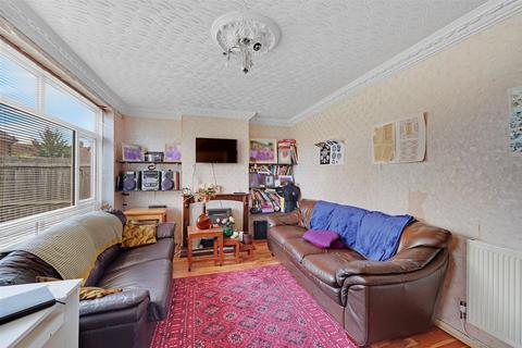 3 bedroom terraced house for sale, Keir Hardie Way, Barking, Essex