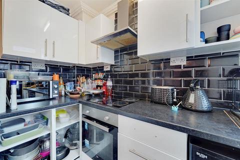 3 bedroom terraced house for sale, Keir Hardie Way, Barking, Essex