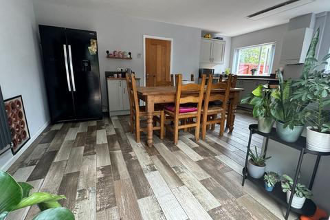 76 Bleak Hey Road, Manchester, M22 5ES