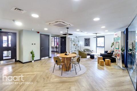 1 bedroom in a flat share to rent, West Street, Coventry