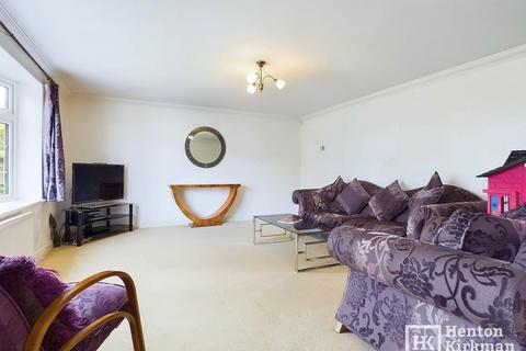 16 Glencree, Billericay, CM11 1EB