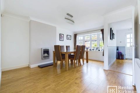 16 Glencree, Billericay, CM11 1EB