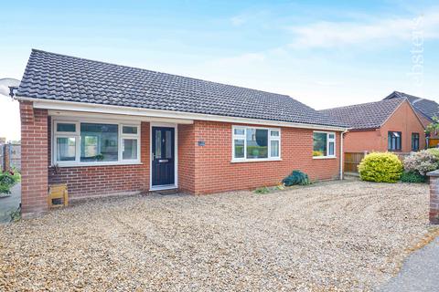 3 bedroom detached bungalow for sale, Taverham Road, Norwich NR8