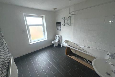 39 Partridge Road, Tonypandy, CF40 2LR