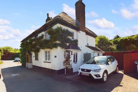 1 bedroom cottage for sale, The Square, Whimple