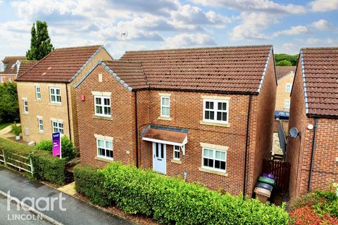 4 bedroom detached house for sale, Greenfinch Crescent, Witham St Hughes, Lincoln