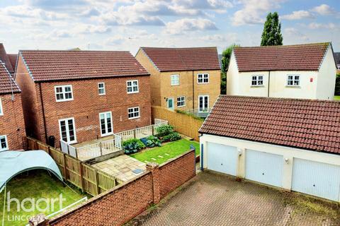 4 bedroom detached house for sale, Greenfinch Crescent, Witham St Hughs, Lincoln