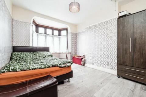 3 bedroom house for sale, Ashburton Avenue, Ilford IG3