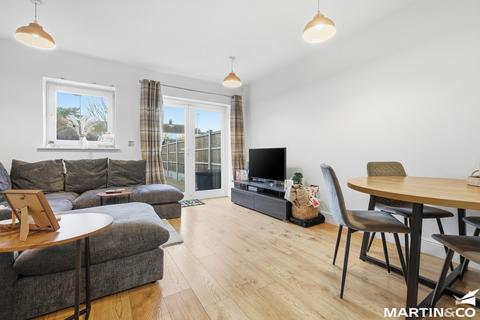 2 bedroom terraced house for sale, Chelmer Road, Chelmsford