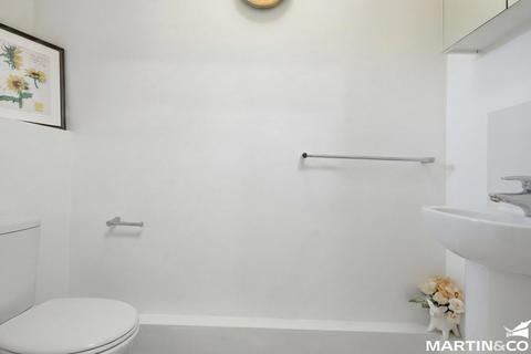 2 bedroom terraced house for sale, Chelmer Road, Chelmsford
