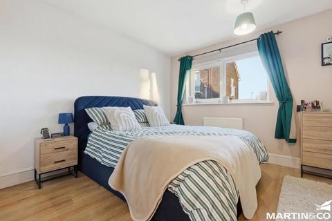 2 bedroom terraced house for sale, Chelmer Road, Chelmsford