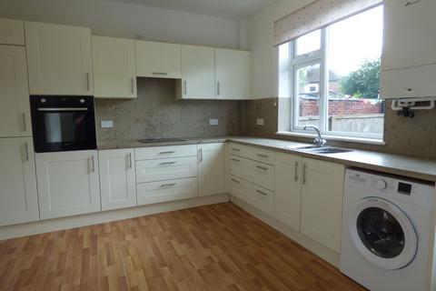 3 bedroom semi-detached house to rent, Bosden Hall Road, Stockport, SK7