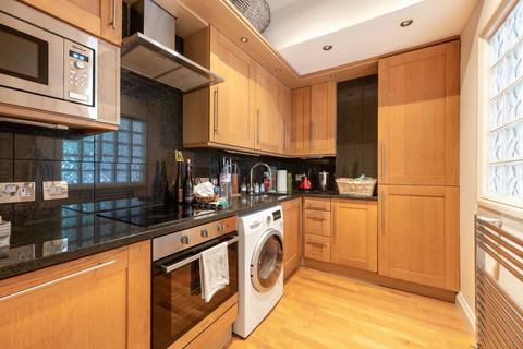 1 bedroom flat for sale, Cleveland Square, Bayswater, London, W2