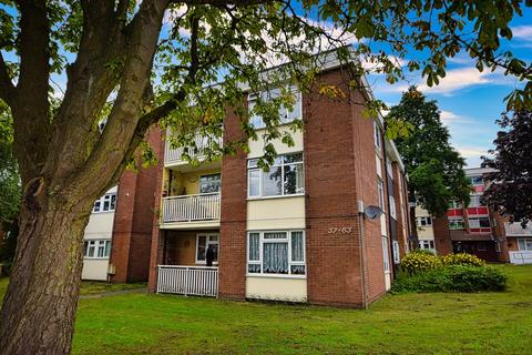 undefined, Green Hill Way, Shirley B90